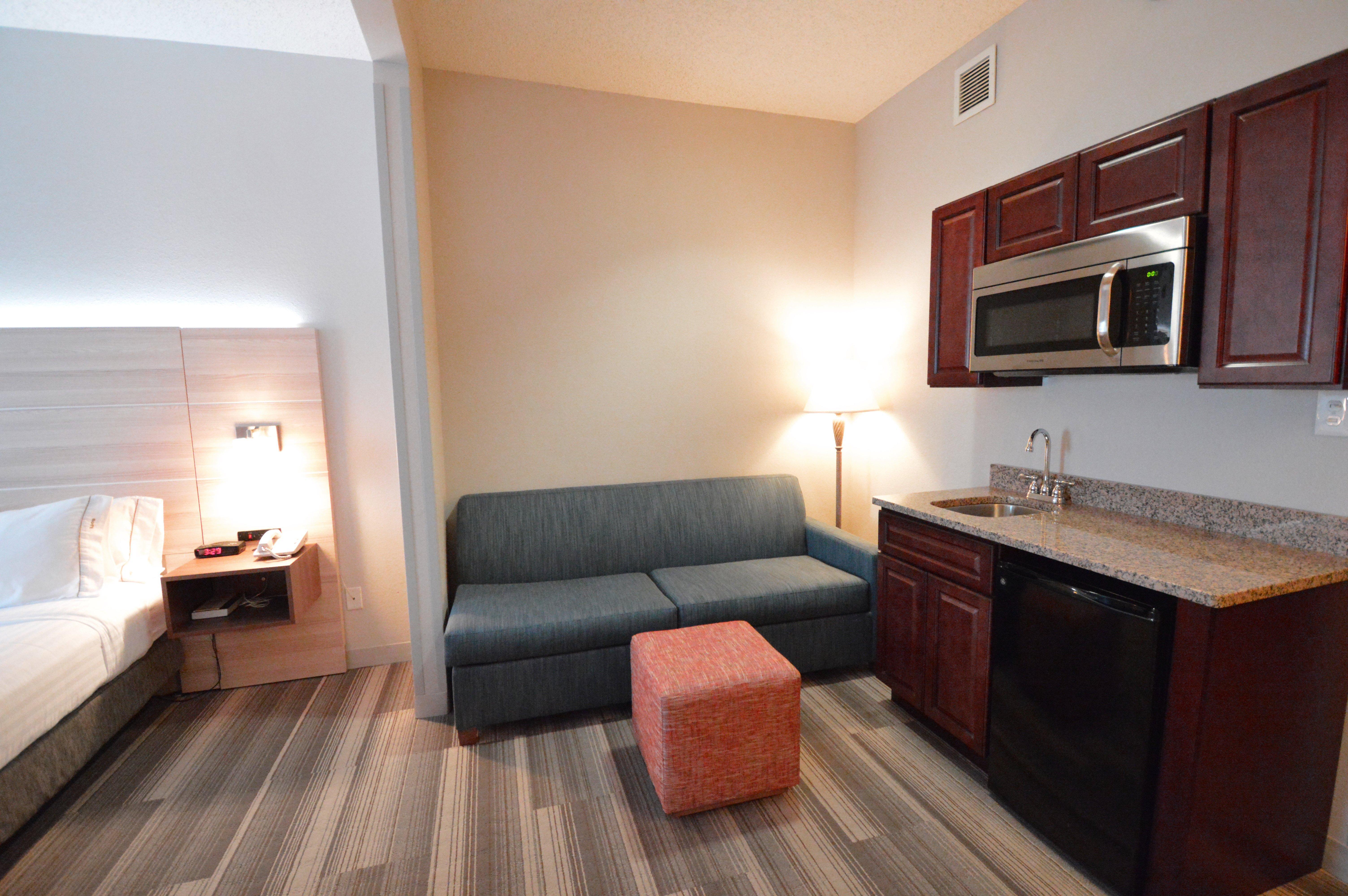 Holiday Inn Express Toledo-Oregon By Ihg Екстериор снимка